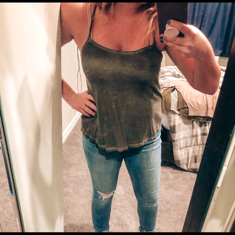 Gray tank